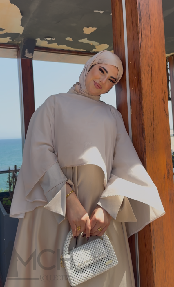 Queen robe 2